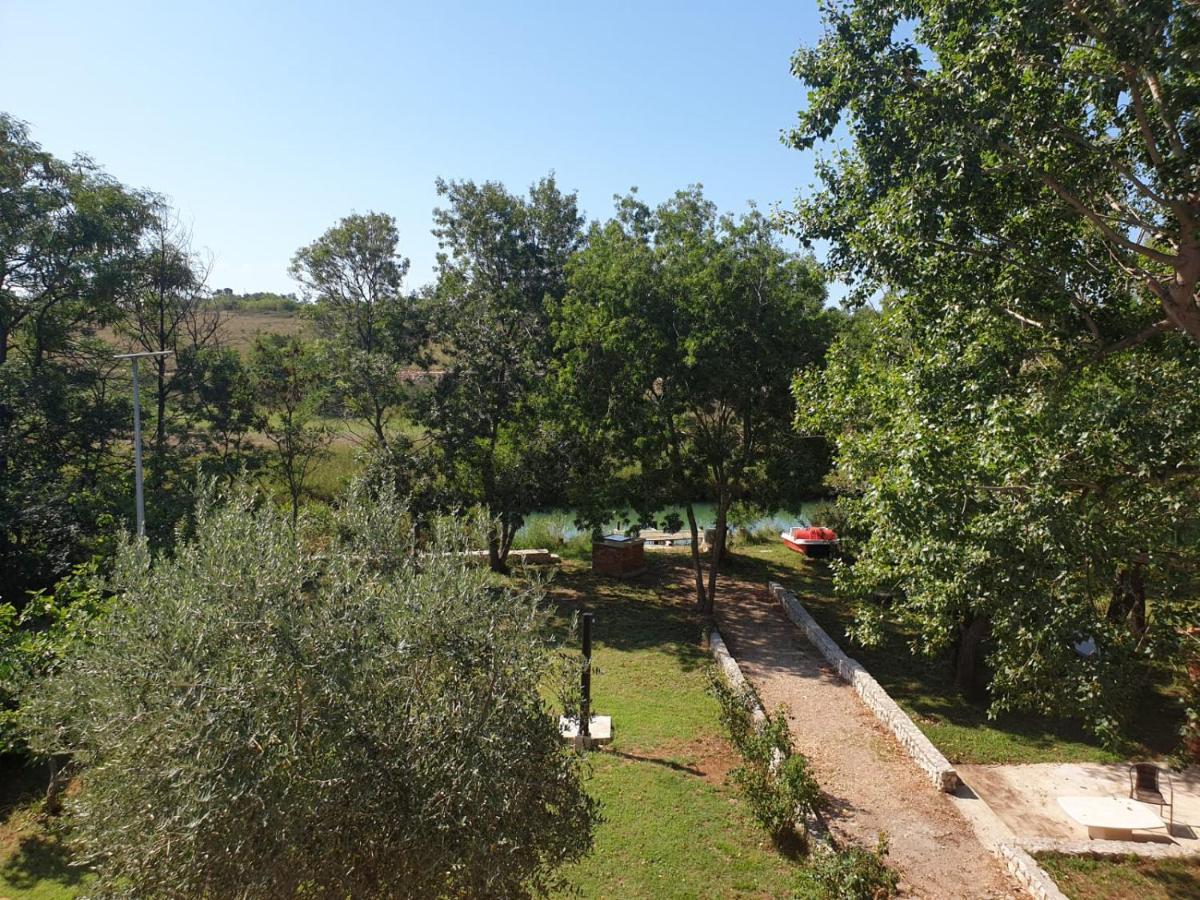 Holiday Home Borna 닌 외부 사진